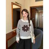 2025 Autumn And Winter New Korean Casual Small Collar Striped Flower Sweater Women's Loose Long-Sleeved Knitting Top HZ1208